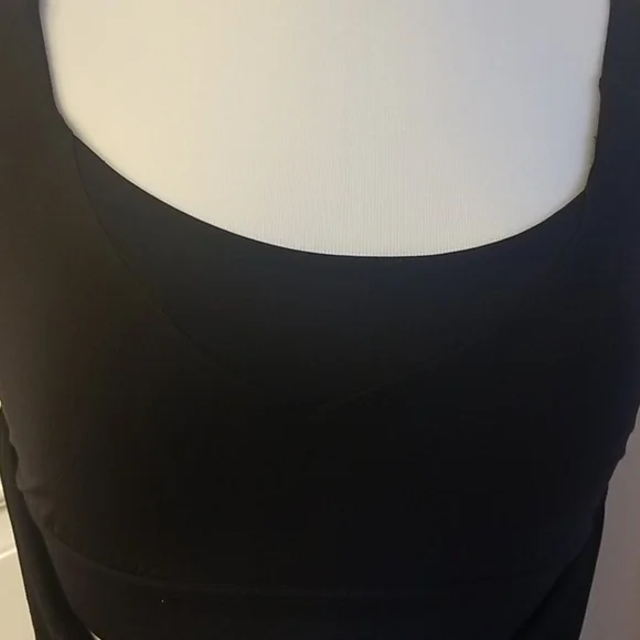 Rare Lululemon w/ Sportsbra - Picture 9 of 14